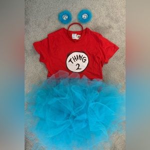 Think 2 costume size S